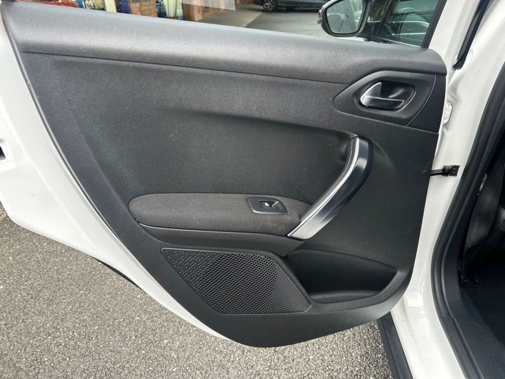 Used Peugeot 2008 2014 for sale - 77636784: Photo 28