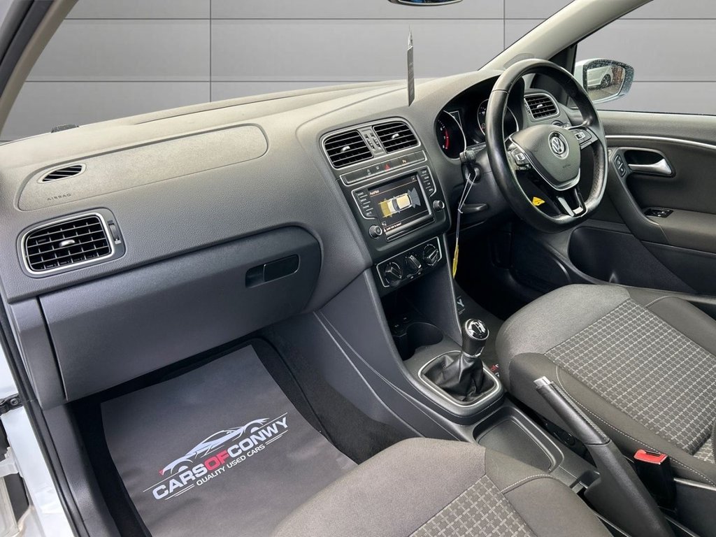 Used Volkswagen Polo 2016 for sale - 77897471: Photo 14