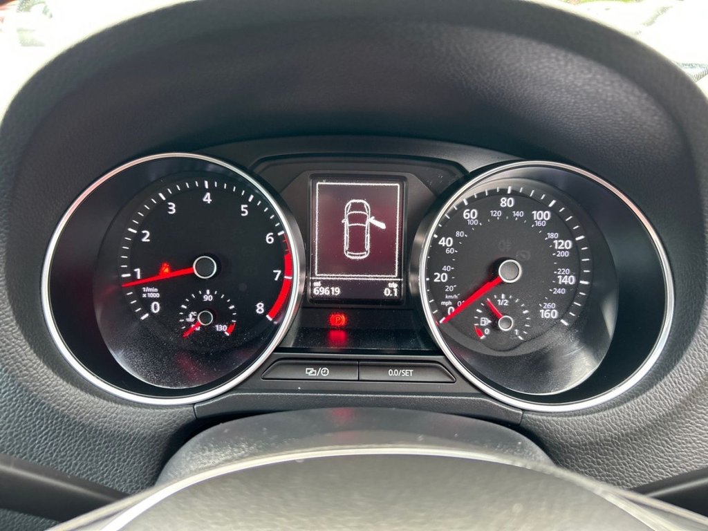 Used Volkswagen Polo 2016 for sale - 77897471: Photo 19