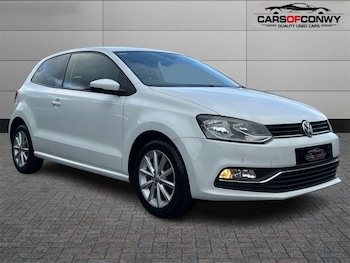 Used Volkswagen Polo 2016 for sale - 77897471: Photo