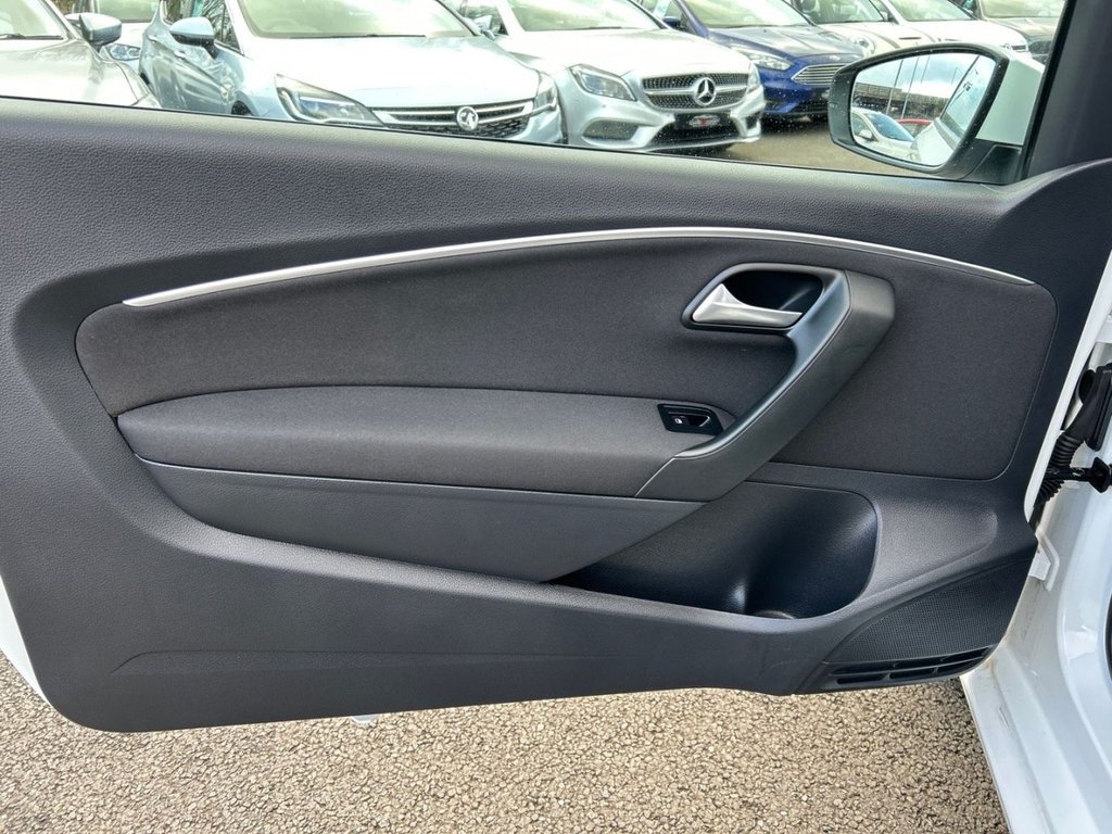 Used Volkswagen Polo 2016 for sale - 77897471: Photo 24