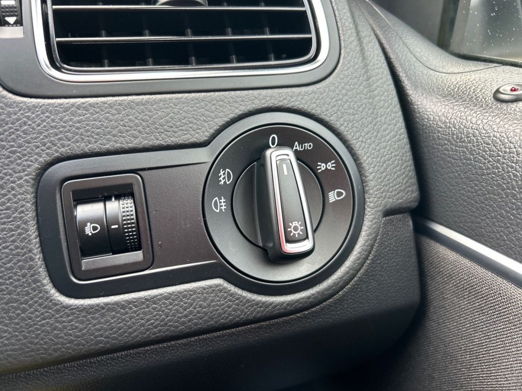 Used Volkswagen Polo 2016 for sale - 77897471: Photo 27