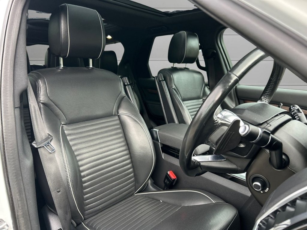 Used Land Rover Discovery 2017 for sale - 77072382: Photo 10