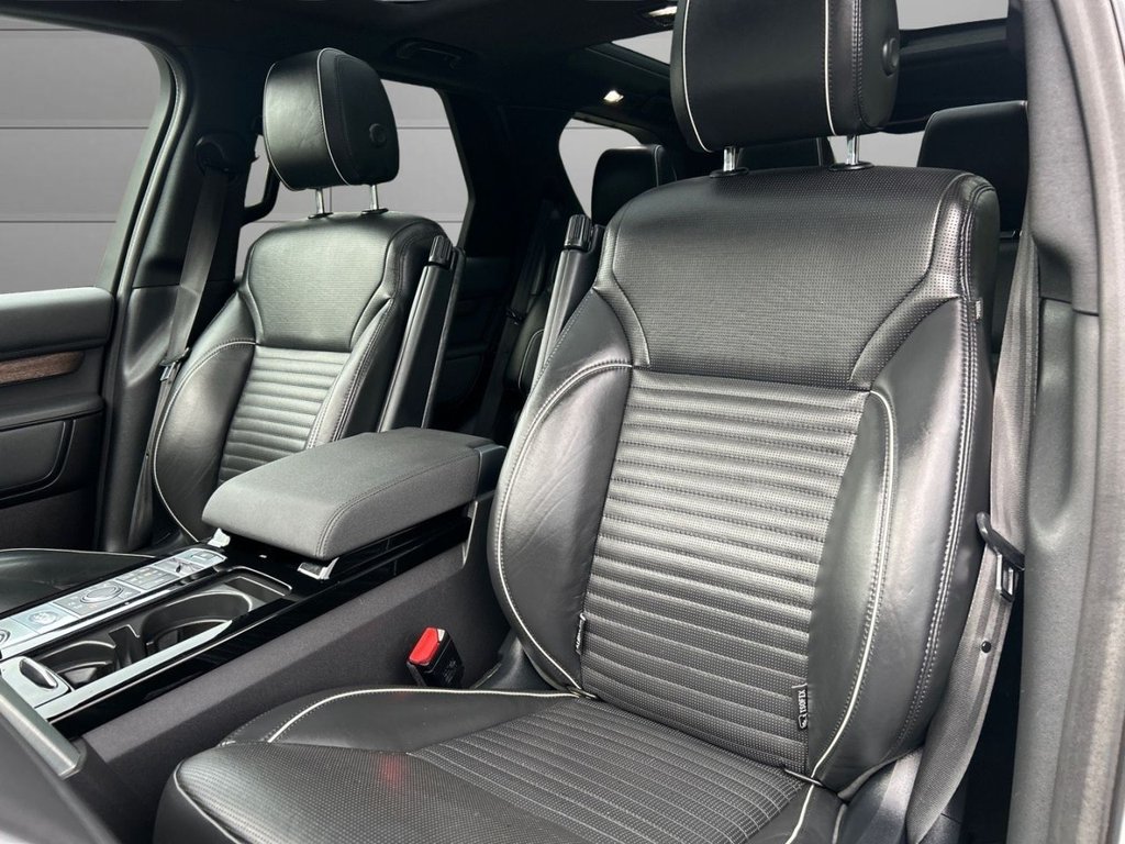 Used Land Rover Discovery 2017 for sale - 77072382: Photo 13