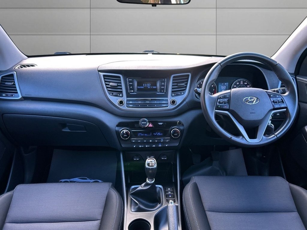 Used Hyundai TUCSON 2017 for sale - 76670536: Photo 16