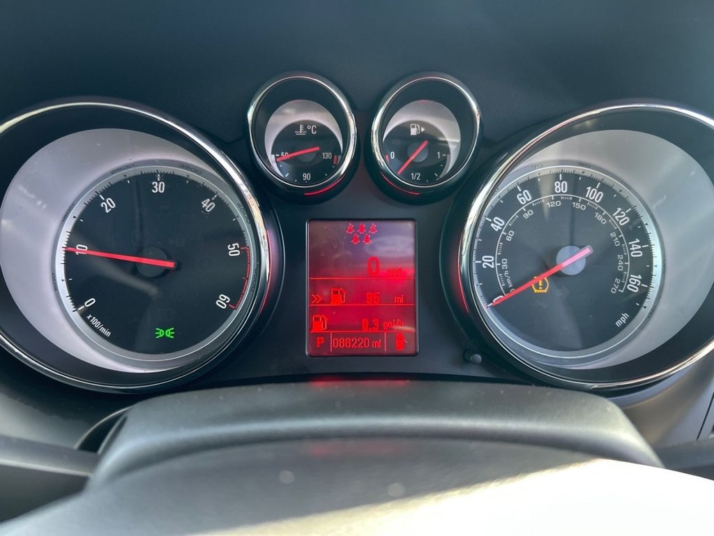 Used Vauxhall Zafira 2015 for sale - 78061972: Photo 19