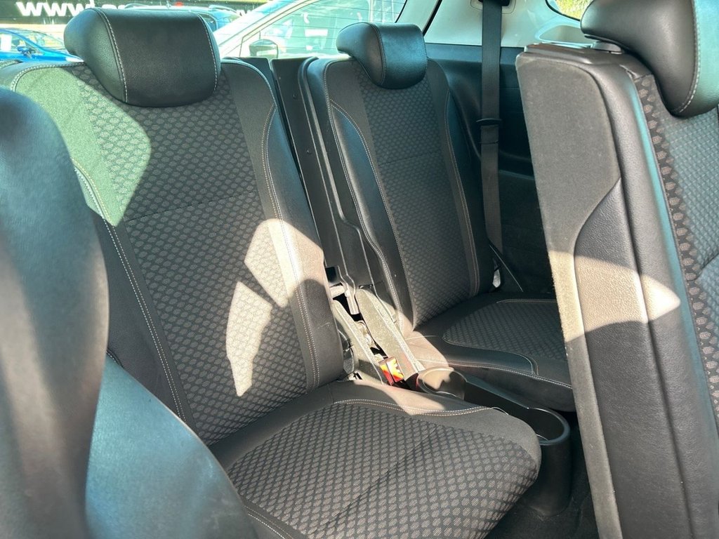 Used Vauxhall Zafira 2015 for sale - 78061972: Photo 23