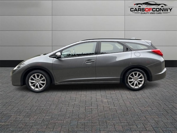 Used Honda Civic 2015 for sale - 76111943: Photo 4