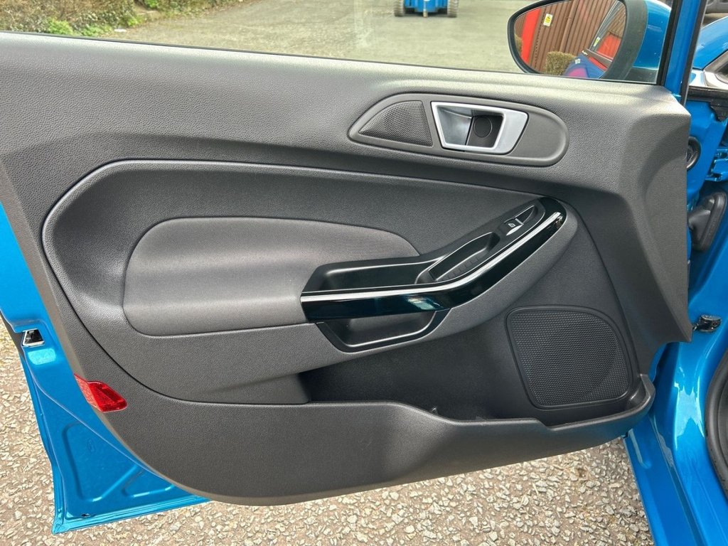 Used Ford Fiesta 2015 for sale - 77795012: Photo 27