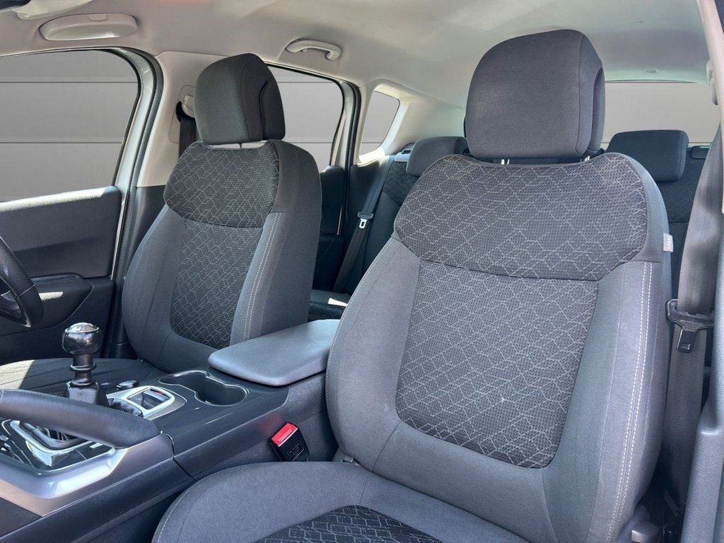 Used Peugeot 3008 2016 for sale - 76631986: Photo 13