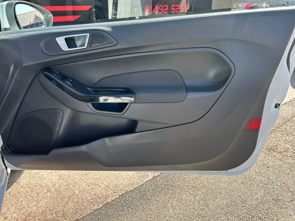 Used Ford Fiesta 2015 for sale - 76558495: Photo 24
