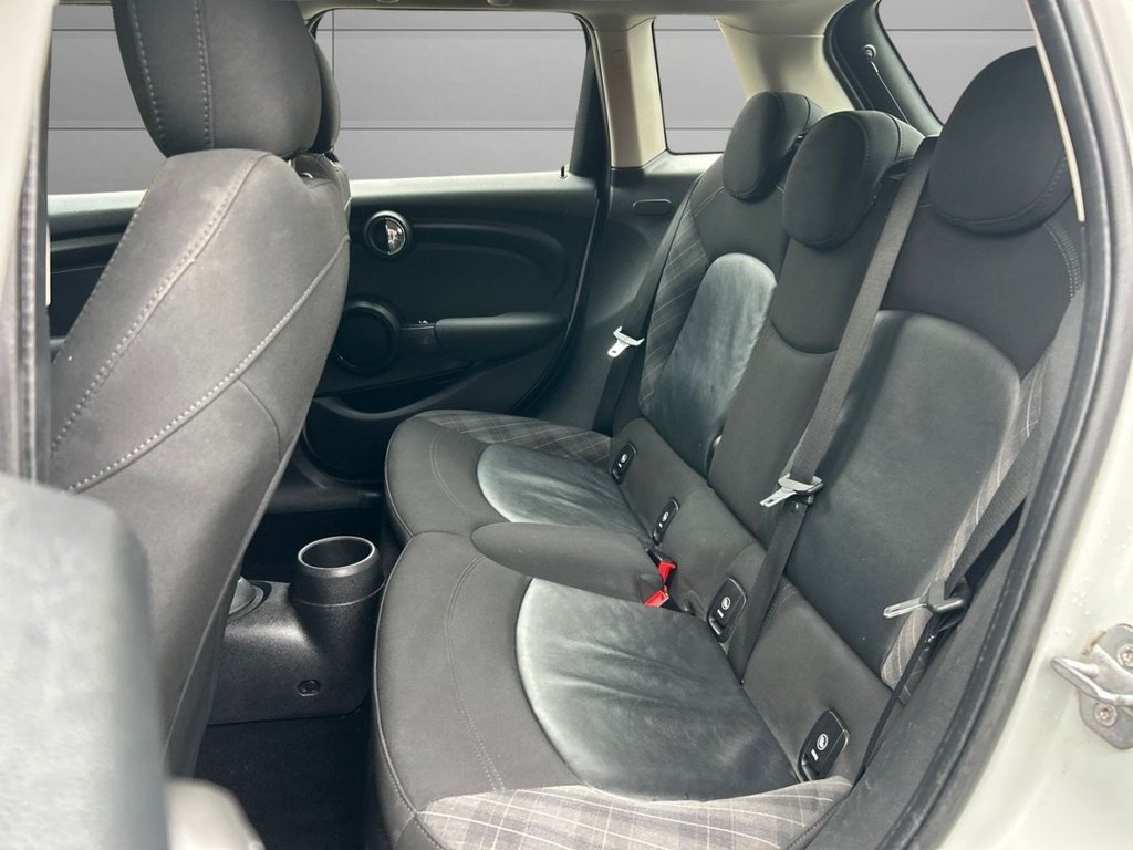 Used MINI Hatch 2015 for sale - 77636787: Photo 15