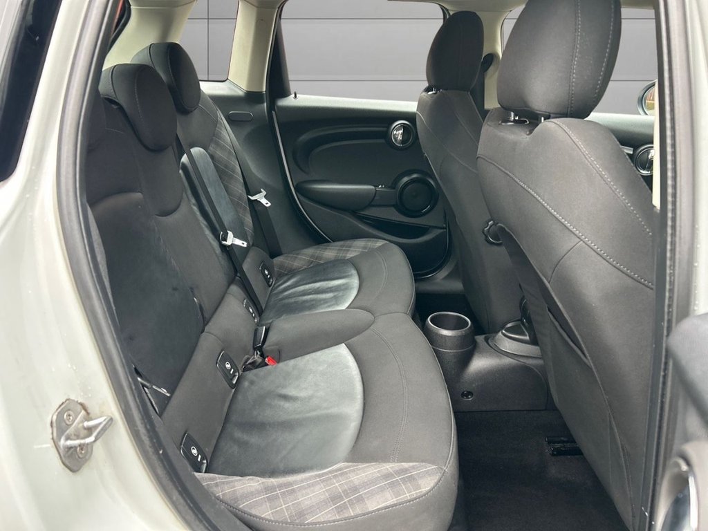 Used MINI Hatch 2015 for sale - 77636787: Photo 17