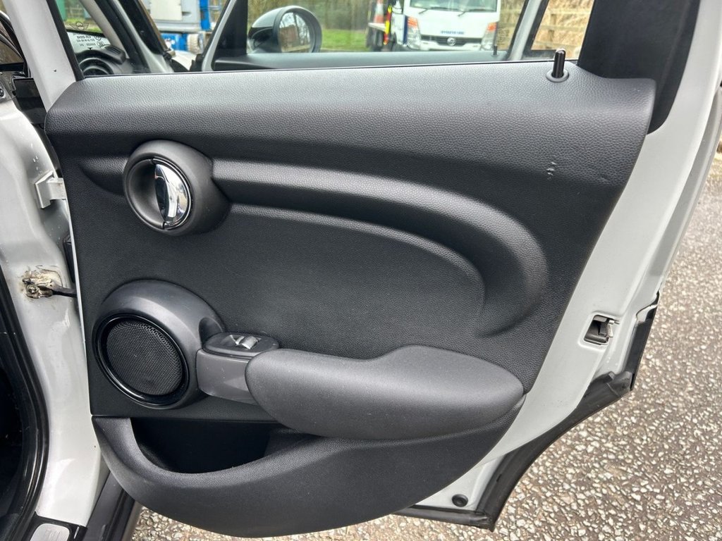 Used MINI Hatch 2015 for sale - 77636787: Photo 26