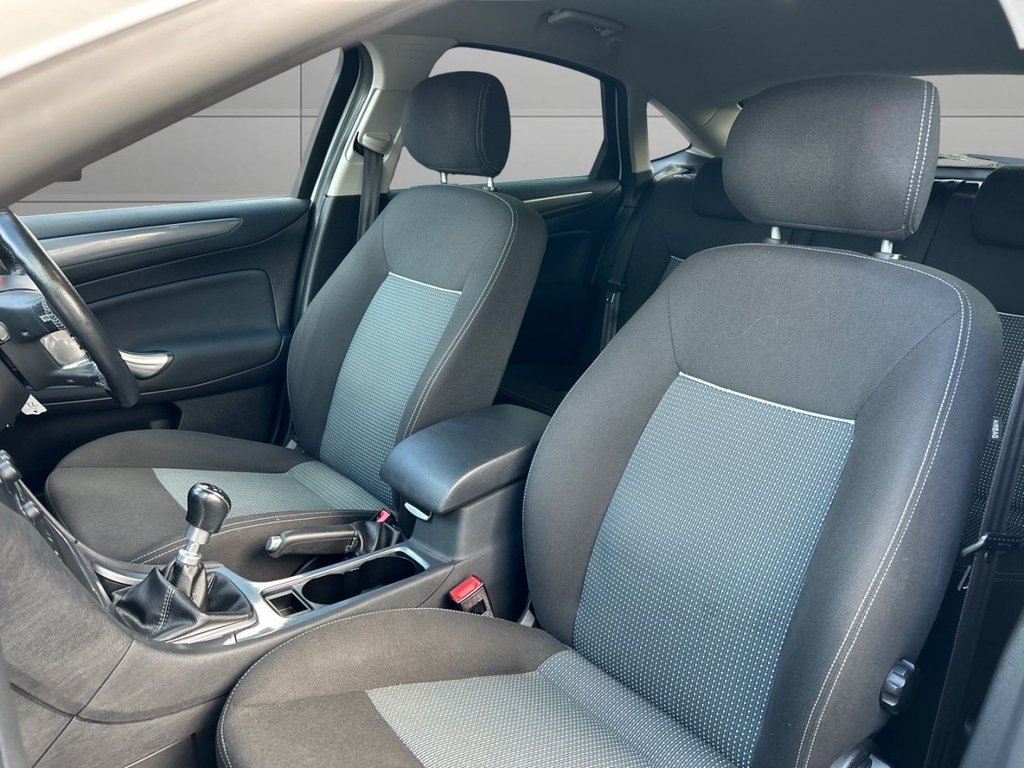 Used Ford Mondeo 2014 for sale - 76632186: Photo 13