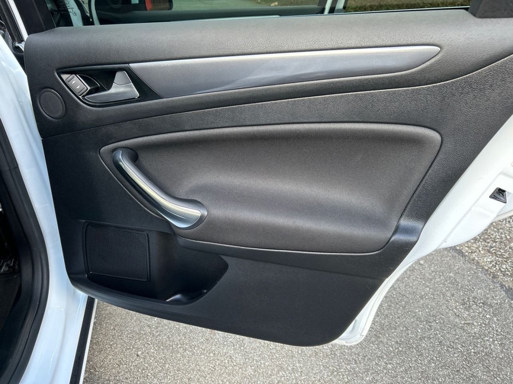 Used Ford Mondeo 2014 for sale - 76632186: Photo 25