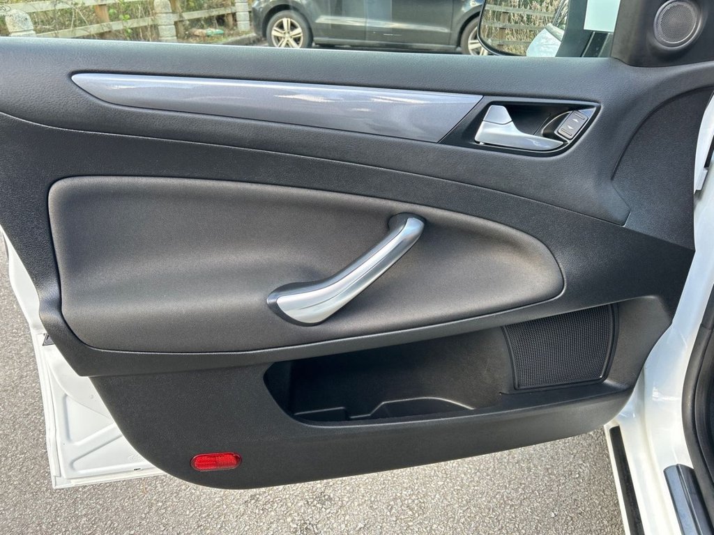 Used Ford Mondeo 2014 for sale - 76632186: Photo 26