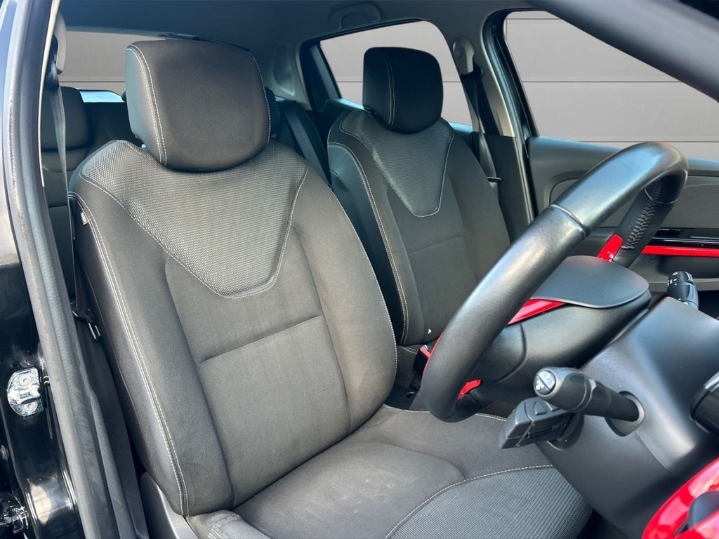 Used Renault Clio 2013 for sale - 76900562: Photo 10