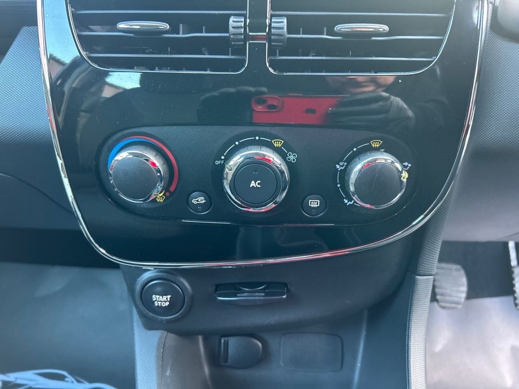 Used Renault Clio 2013 for sale - 76900562: Photo 21