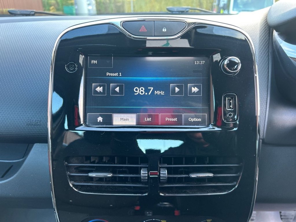 Used Renault Clio 2013 for sale - 76900562: Photo 22