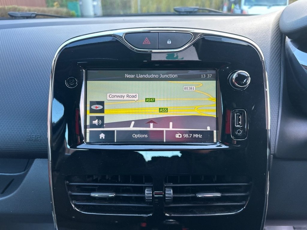 Used Renault Clio 2013 for sale - 76900562: Photo 23