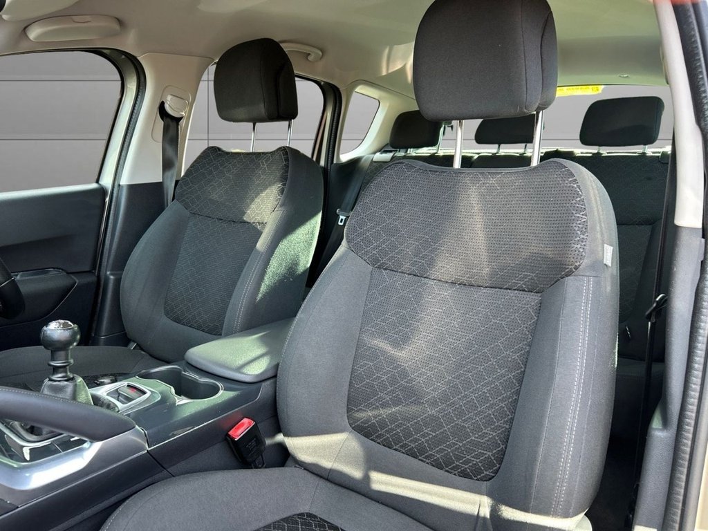 Used Peugeot 3008 2015 for sale - 77397264: Photo 13