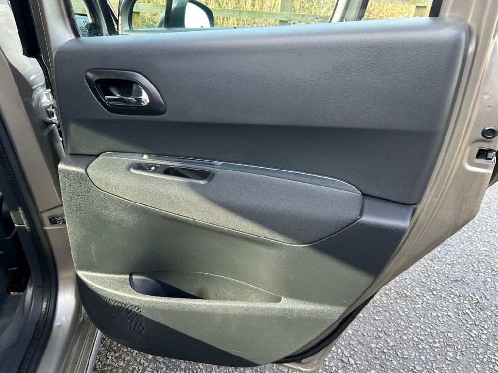 Used Peugeot 3008 2015 for sale - 77397264: Photo 25