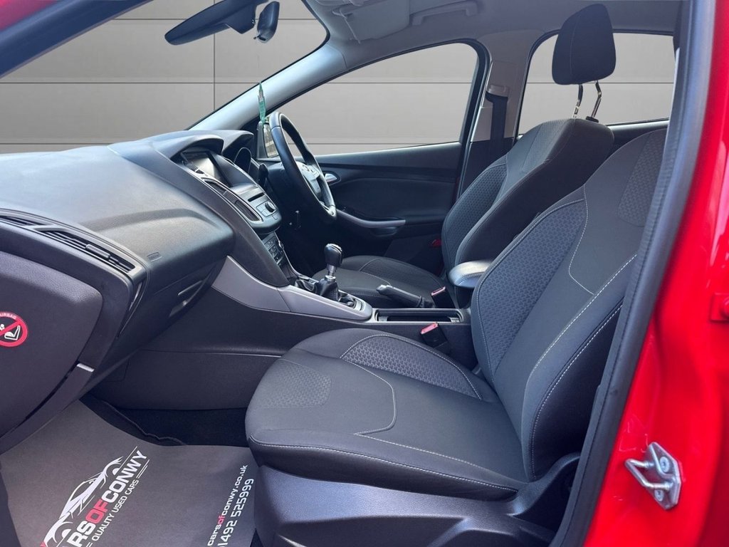 Used Ford Focus 2015 for sale - 77263363: Photo 12