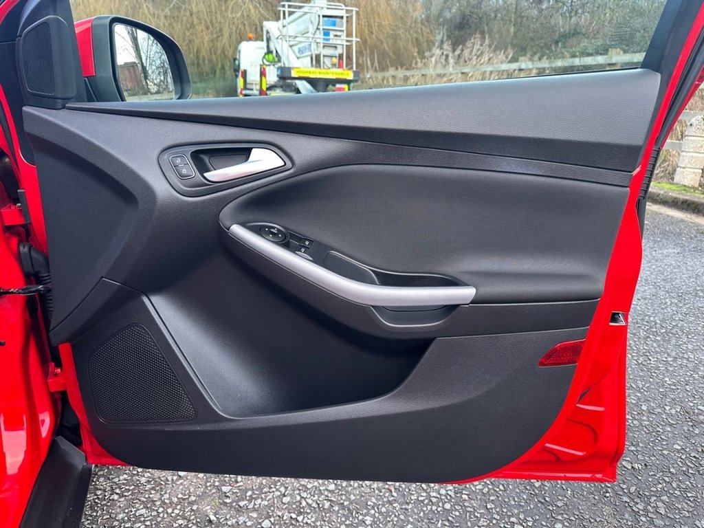 Used Ford Focus 2015 for sale - 77263363: Photo 24