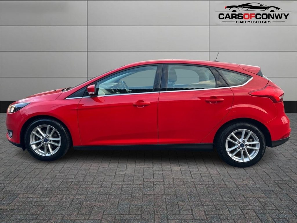 Used Ford Focus 2015 for sale - 77263363: Photo 4