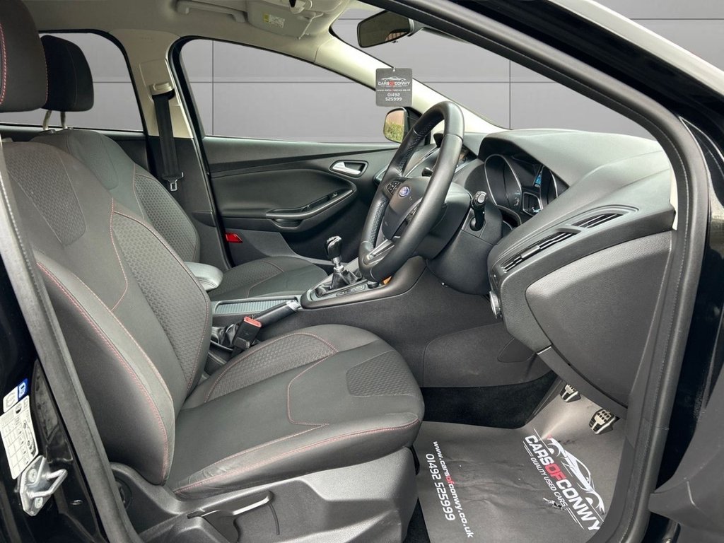 Used Ford Focus 2015 for sale - 76454072: Photo 11