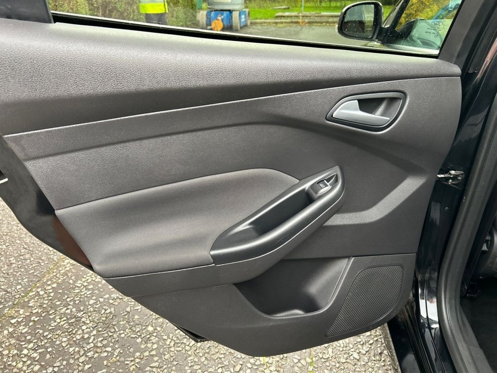 Used Ford Focus 2015 for sale - 76454072: Photo 27