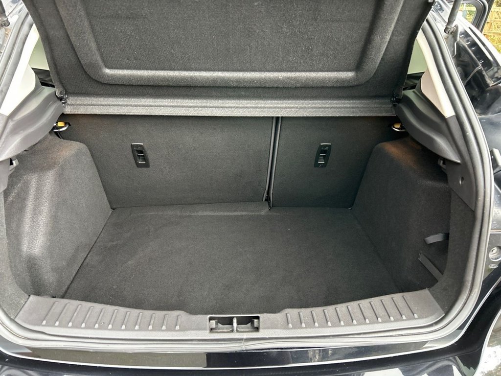 Used Ford Focus 2015 for sale - 76454072: Photo 28