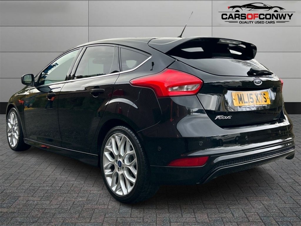 Used Ford Focus 2015 for sale - 76454072: Photo 5