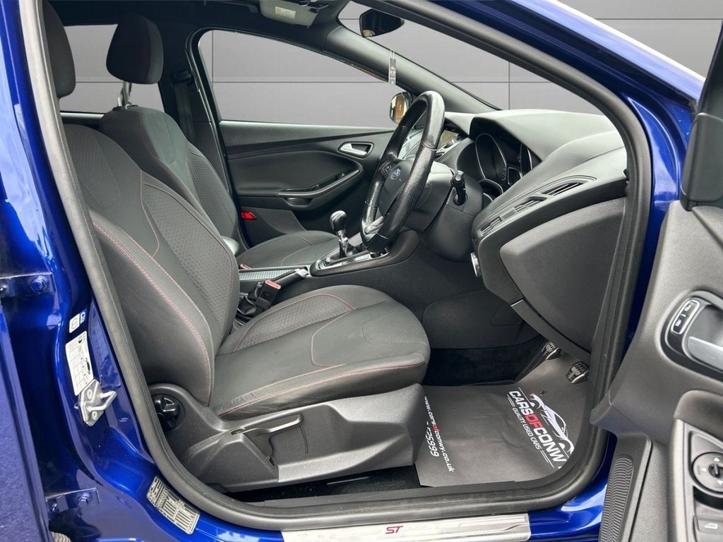Used Ford Focus 2017 for sale - 76173242: Photo 11