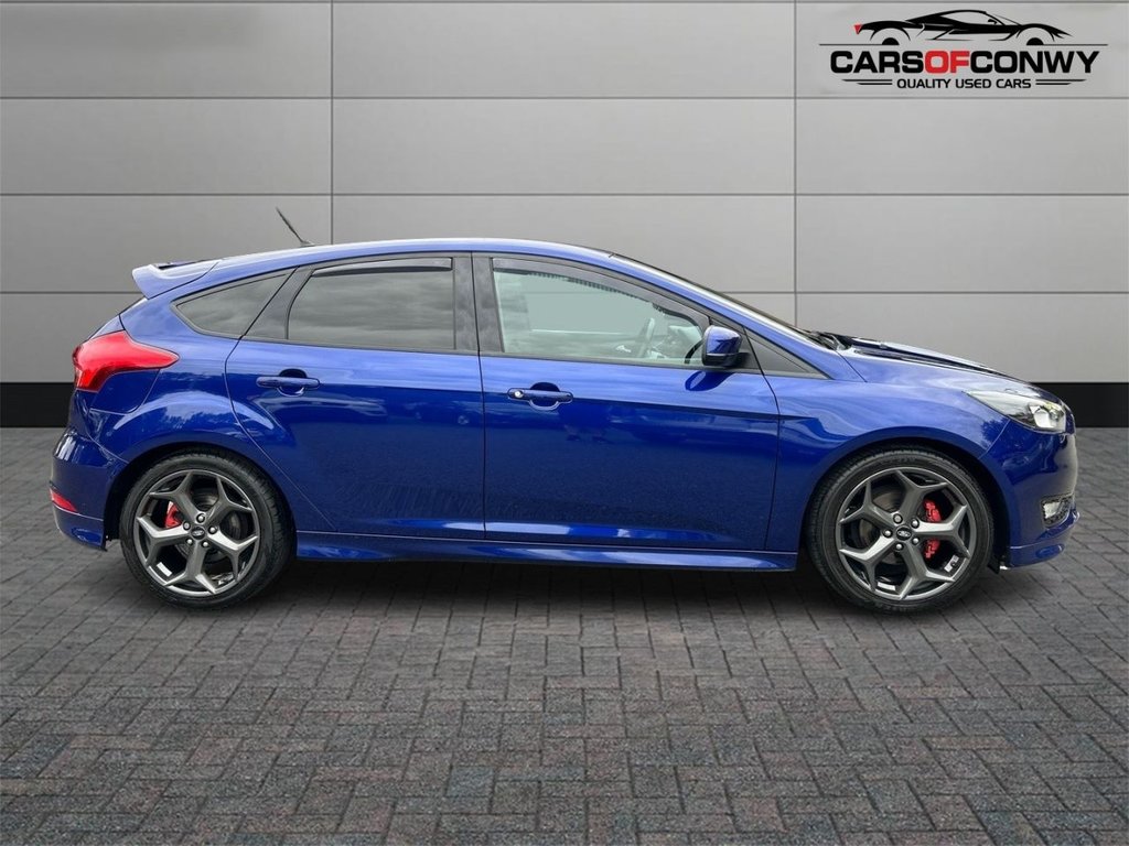 Used Ford Focus 2017 for sale - 76173242: Photo 8