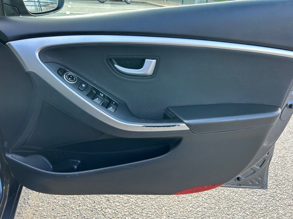 Used Hyundai i30 2016 for sale - 78199965: Photo 25