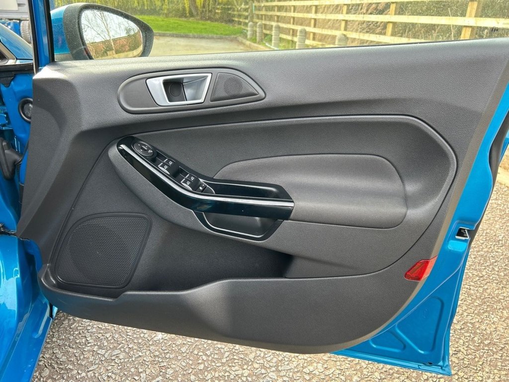 Used Ford Fiesta 2015 for sale - 77981527: Photo 26