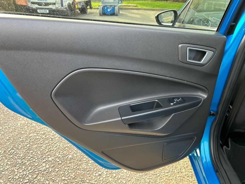 Used Ford Fiesta 2015 for sale - 77981527: Photo 29
