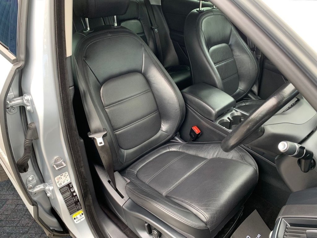 Used Jaguar E-Pace 2018 for sale - 76552030: Photo 10