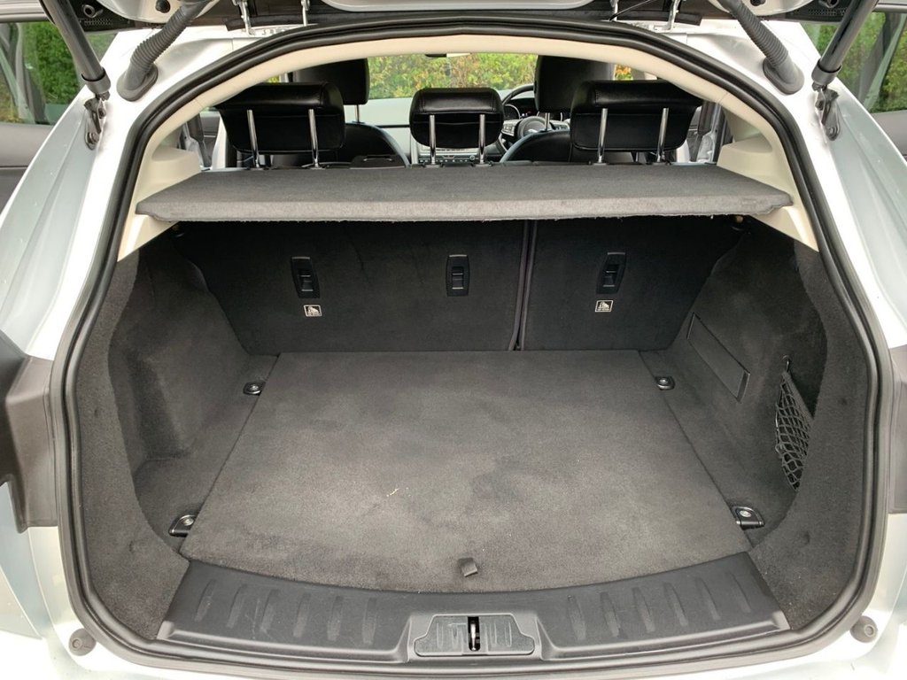 Used Jaguar E-Pace 2018 for sale - 76552030: Photo 29