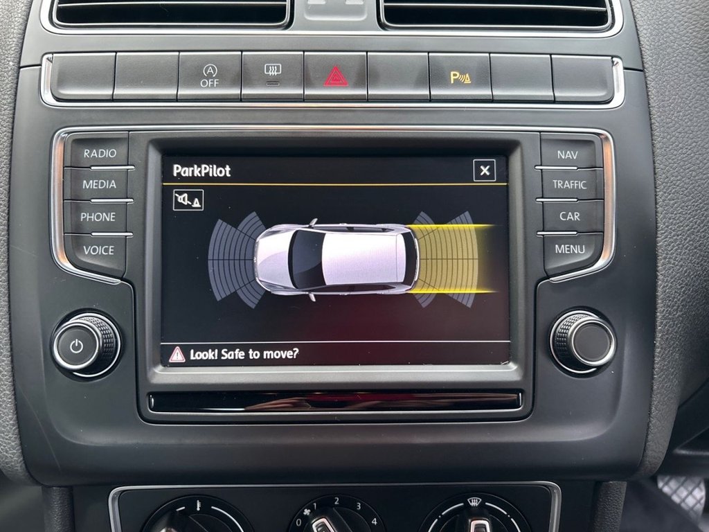 Used Volkswagen Polo 2014 for sale - 77187988: Photo 24