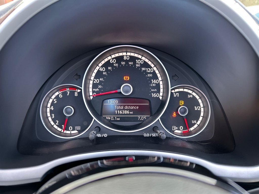 Used Volkswagen Beetle 2013 for sale - 77188573: Photo 21