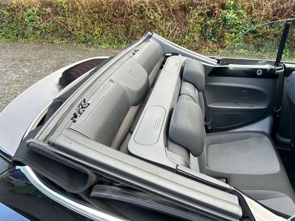 Used Volkswagen Beetle 2013 for sale - 77188573: Photo 25