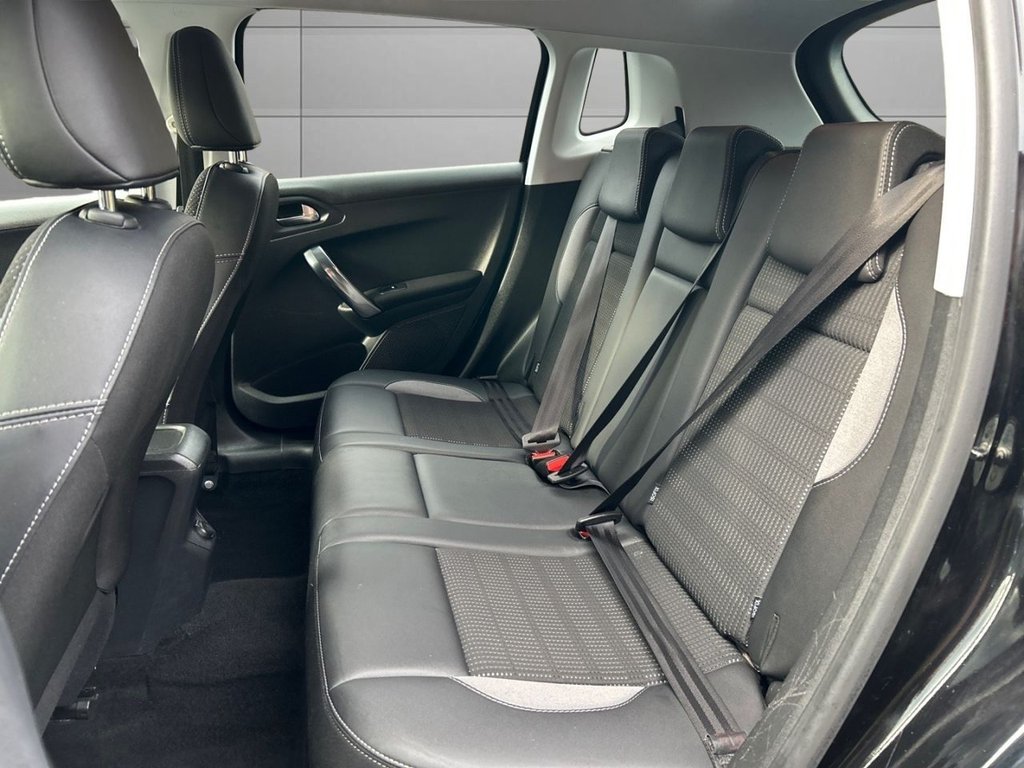 Used Peugeot 2008 2016 for sale - 76509759: Photo 15