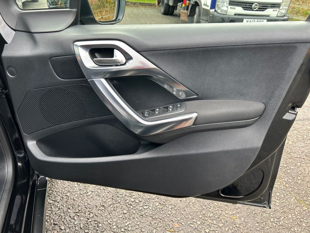 Used Peugeot 2008 2016 for sale - 76509759: Photo 25