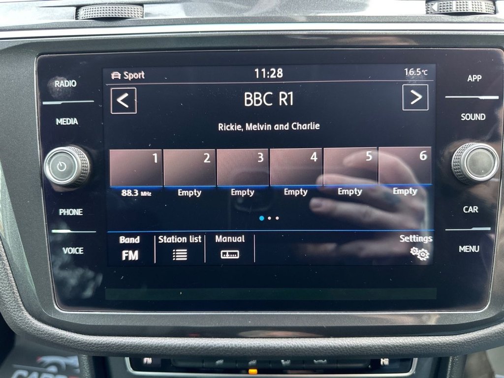 Used Volkswagen Tiguan 2018 for sale - 77089084: Photo 21