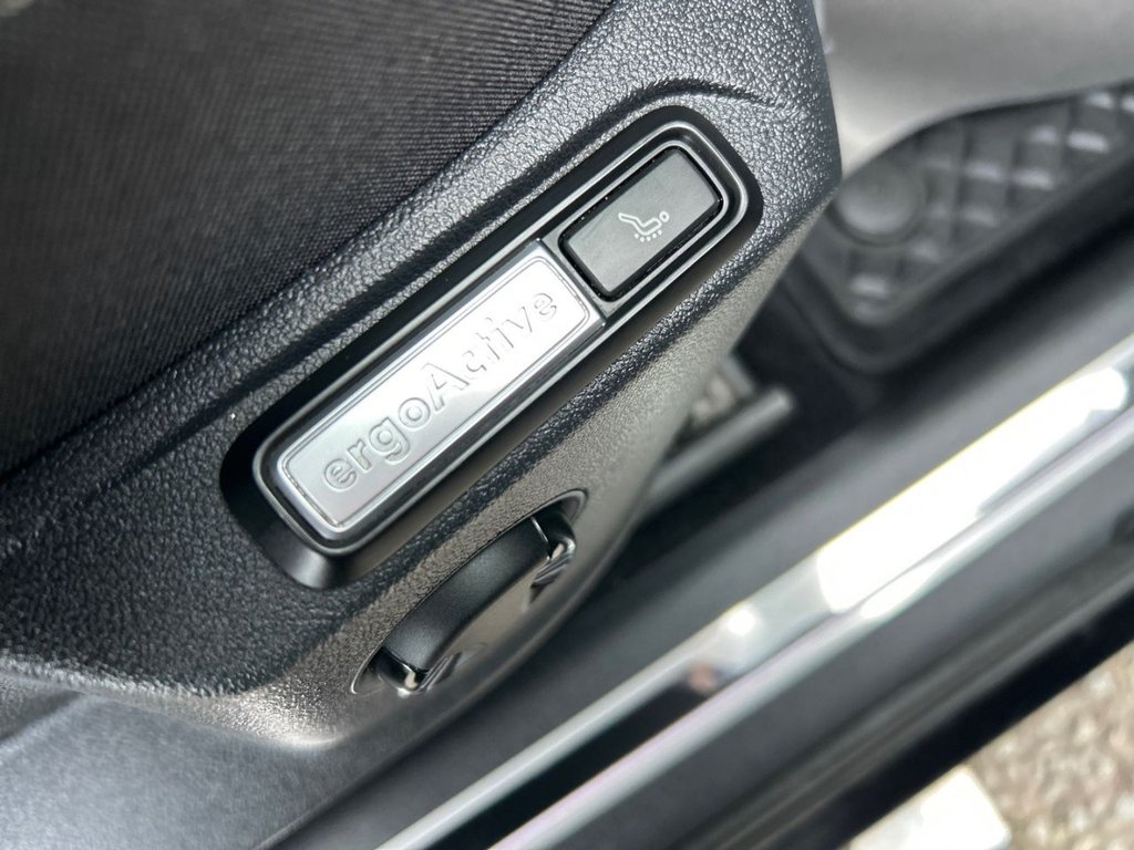 Used Volkswagen Tiguan 2017 for sale - 77088906: Photo 22