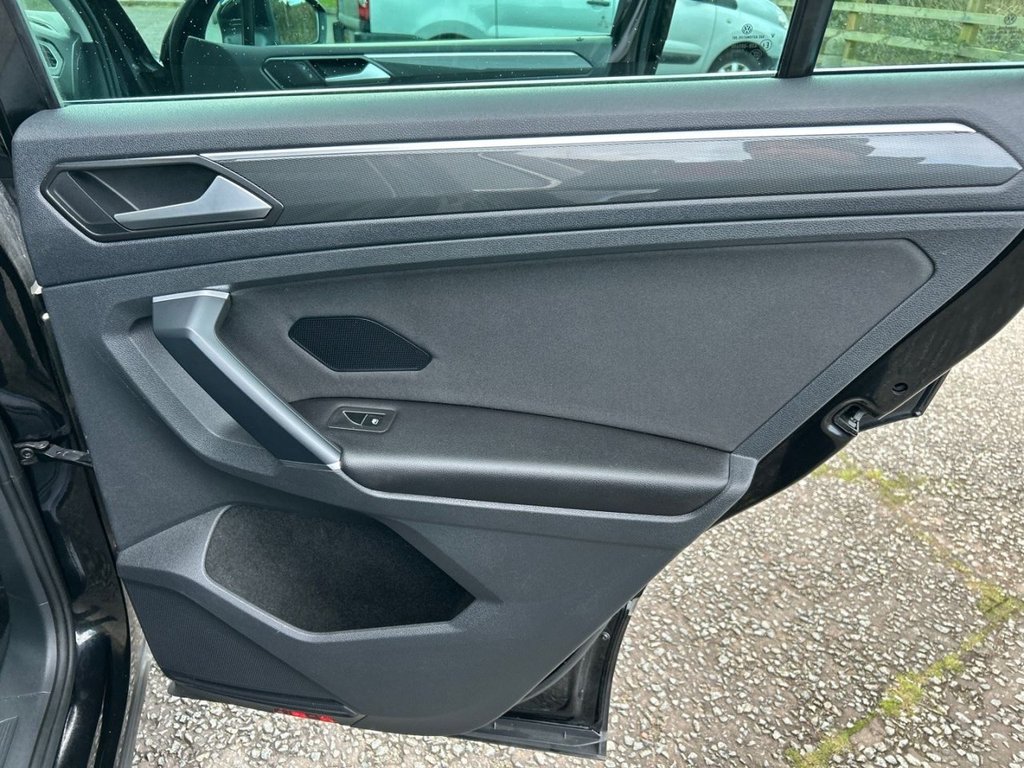 Used Volkswagen Tiguan 2017 for sale - 77088906: Photo 26