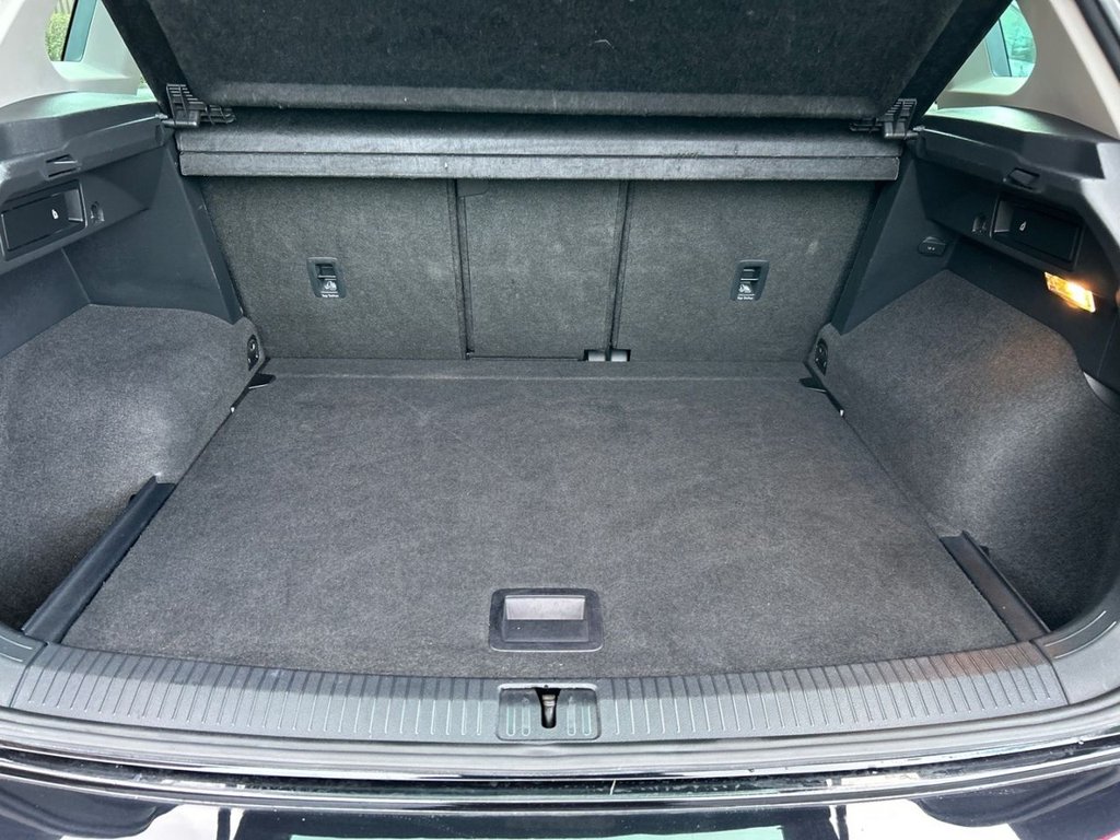 Used Volkswagen Tiguan 2017 for sale - 77088906: Photo 28